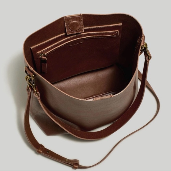 Madewell Transport Bucket Tote Mahogany leather shoulder strap crossbody - Picture 15 of 17